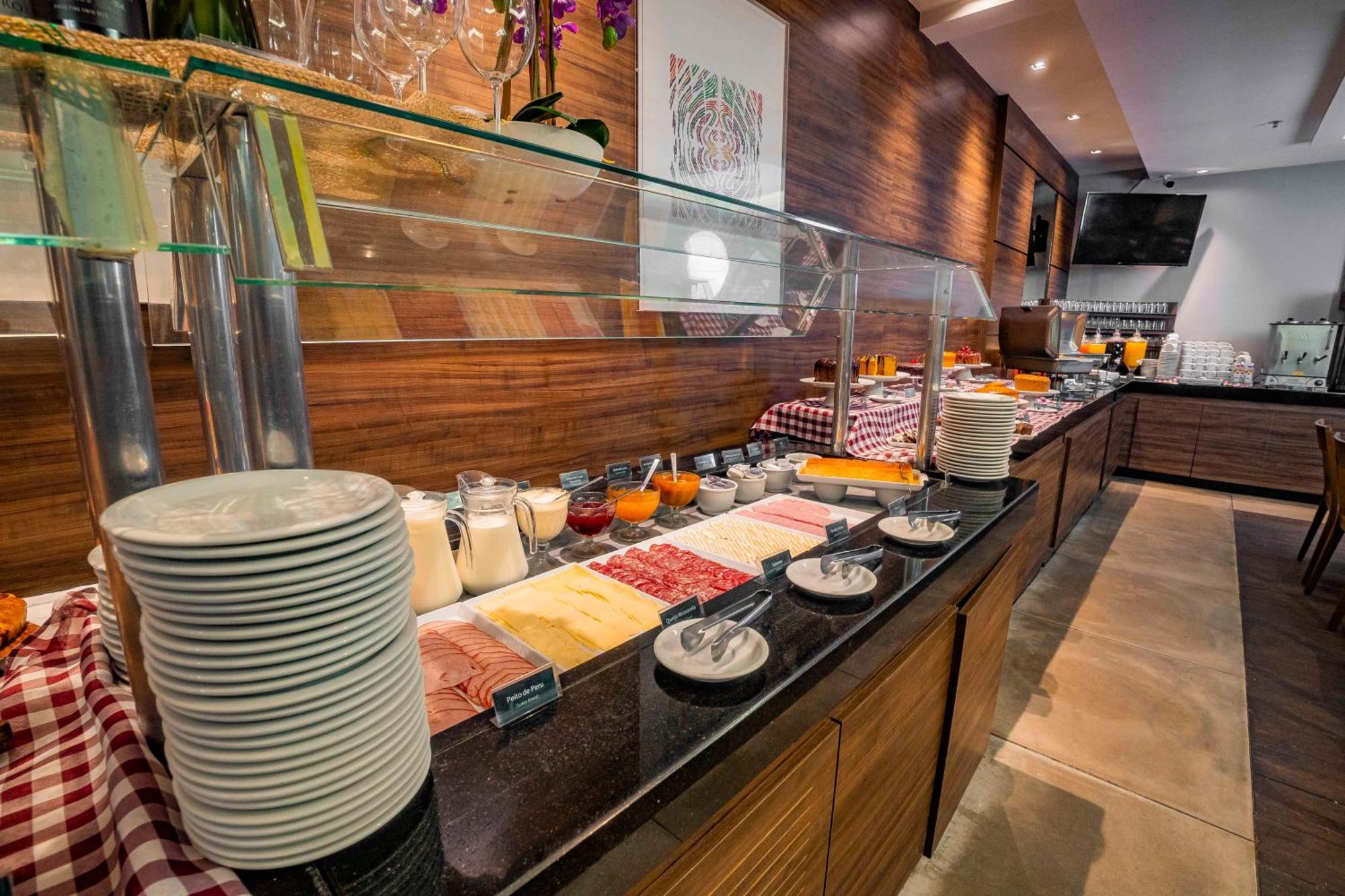 Hotel Laghetto Bento Bento Goncalves Bagian luar foto